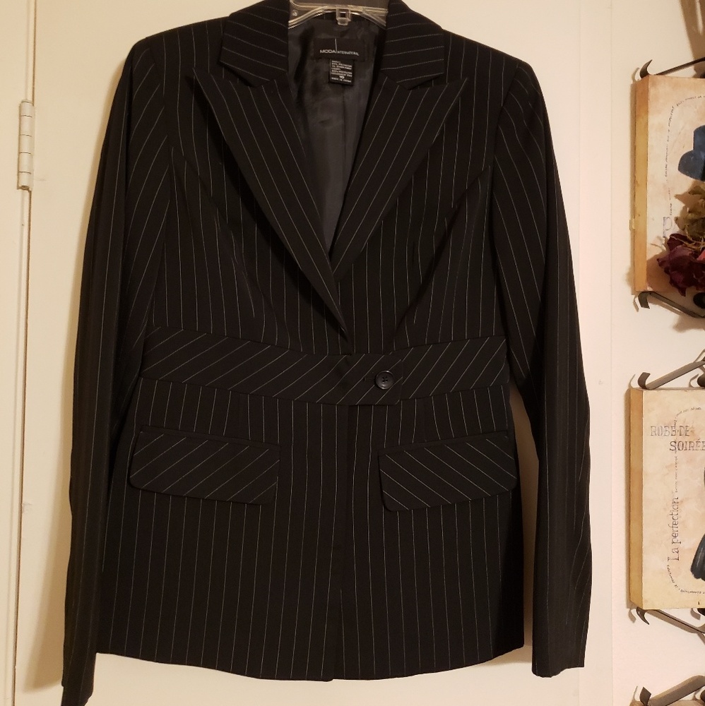 Moda International Women's Pinstripe Blazer